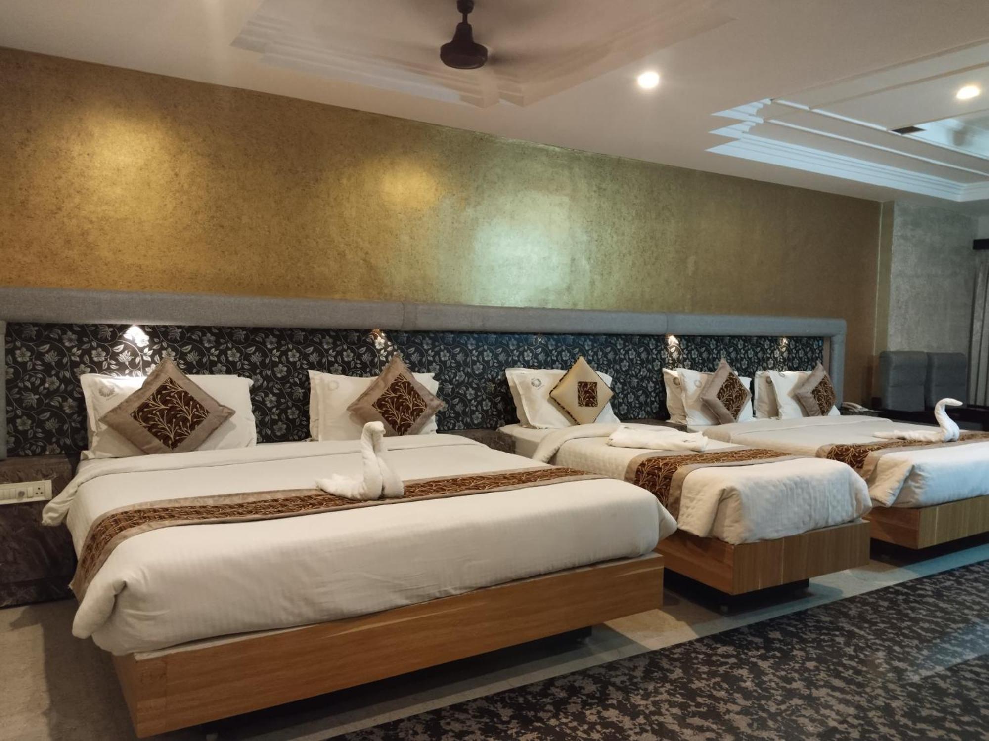 Hotel Mayas Tiruchirappalli Экстерьер фото